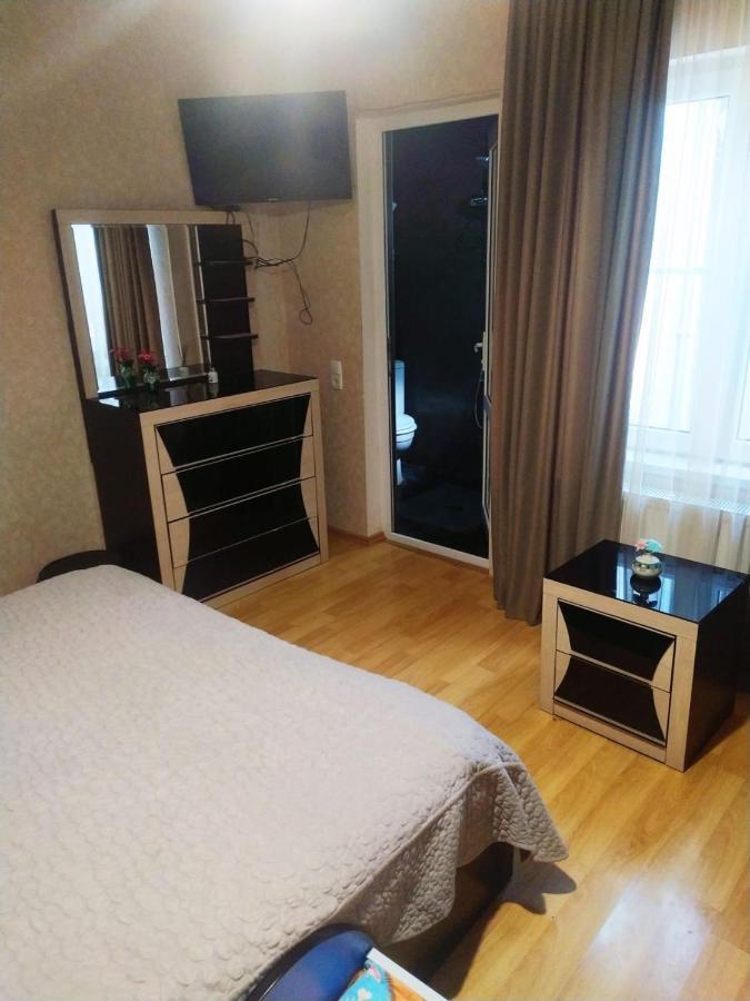 Guesthouse Family Tbilisi Exterior photo