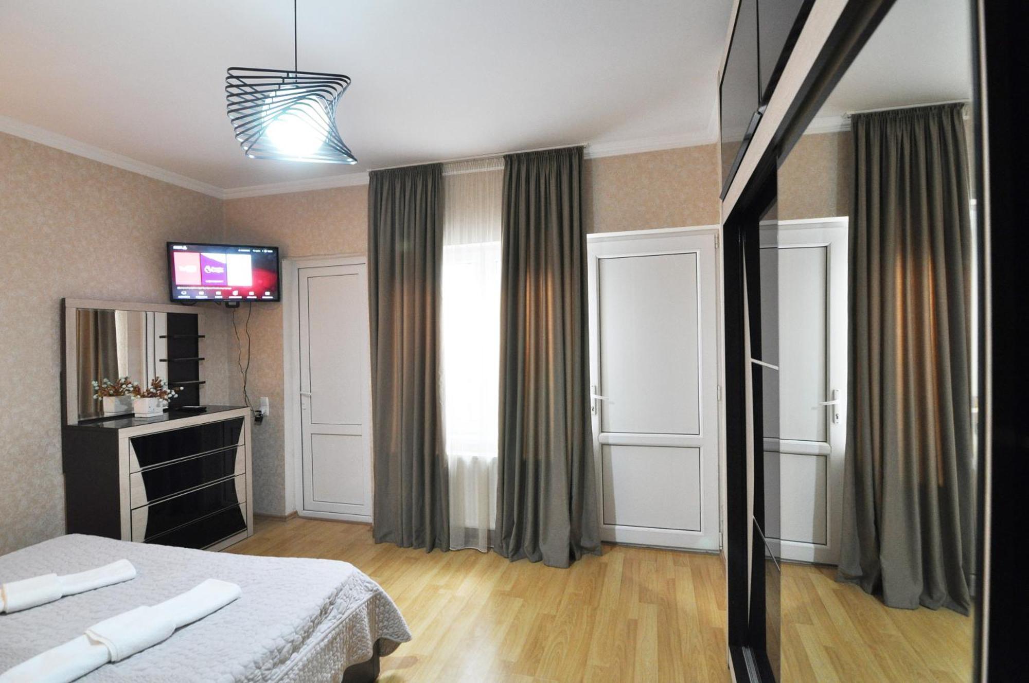Guesthouse Family Tbilisi Room photo