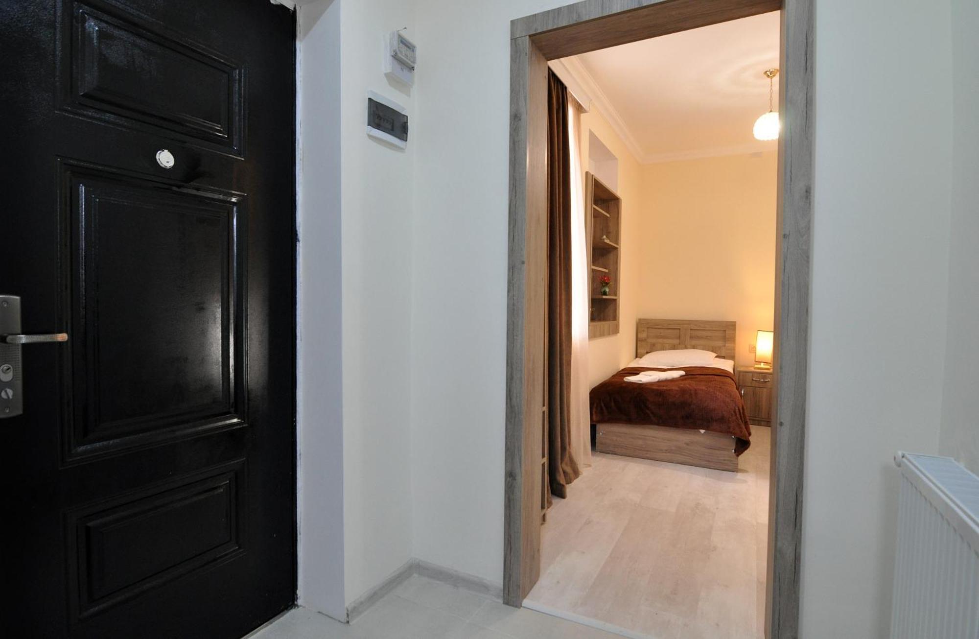 Guesthouse Family Tbilisi Room photo
