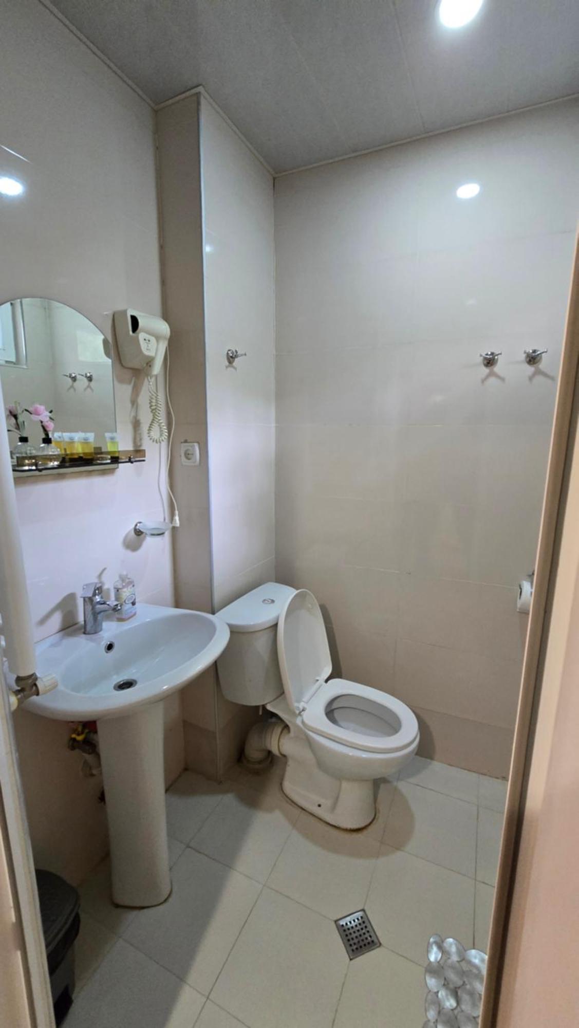 Guesthouse Family Tbilisi Exterior photo